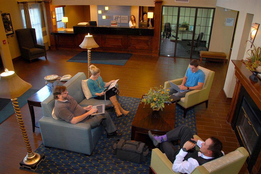 La Quinta By Wyndham Jonesboro Hotel Eksteriør billede