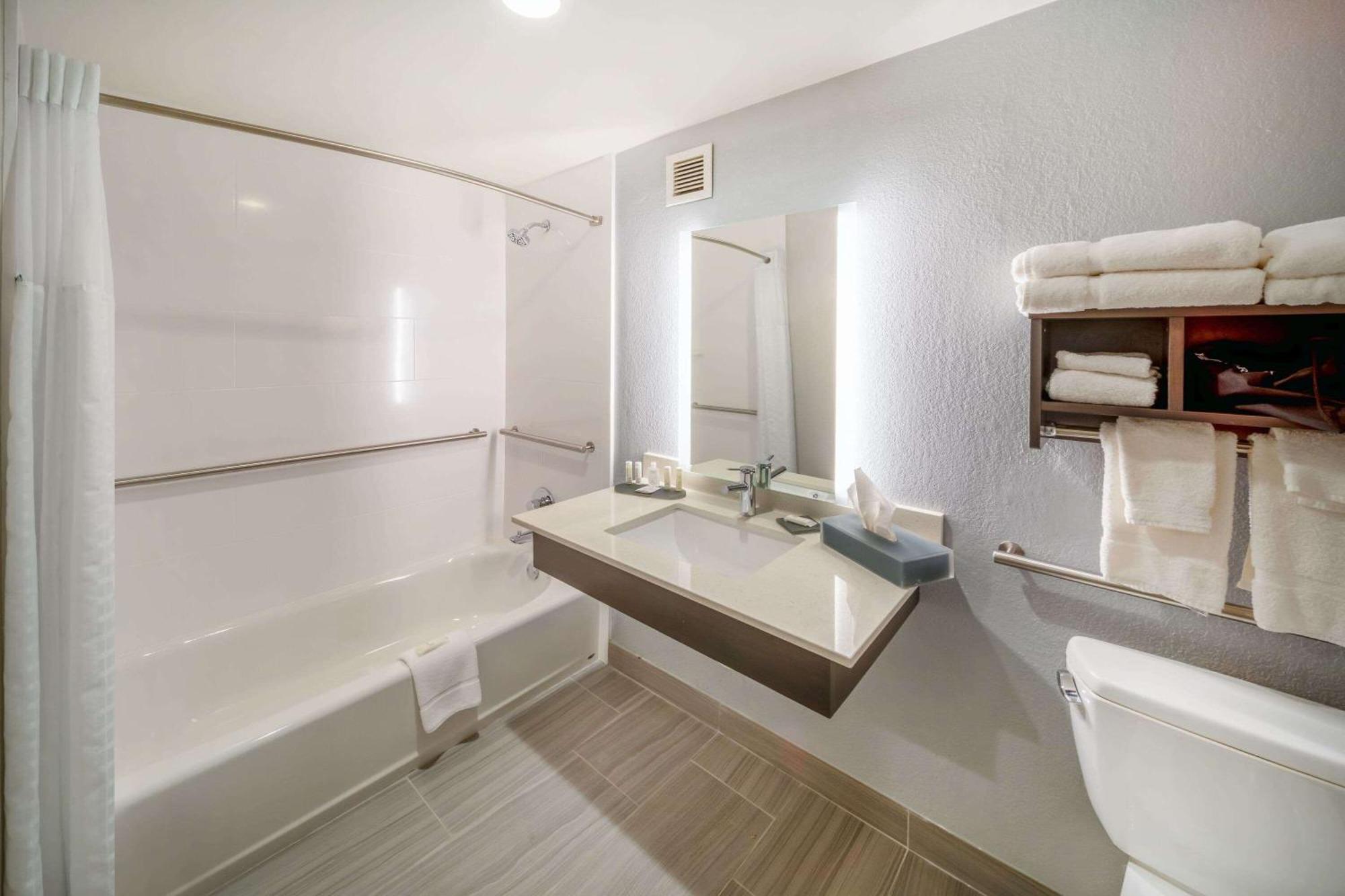 La Quinta By Wyndham Jonesboro Hotel Eksteriør billede