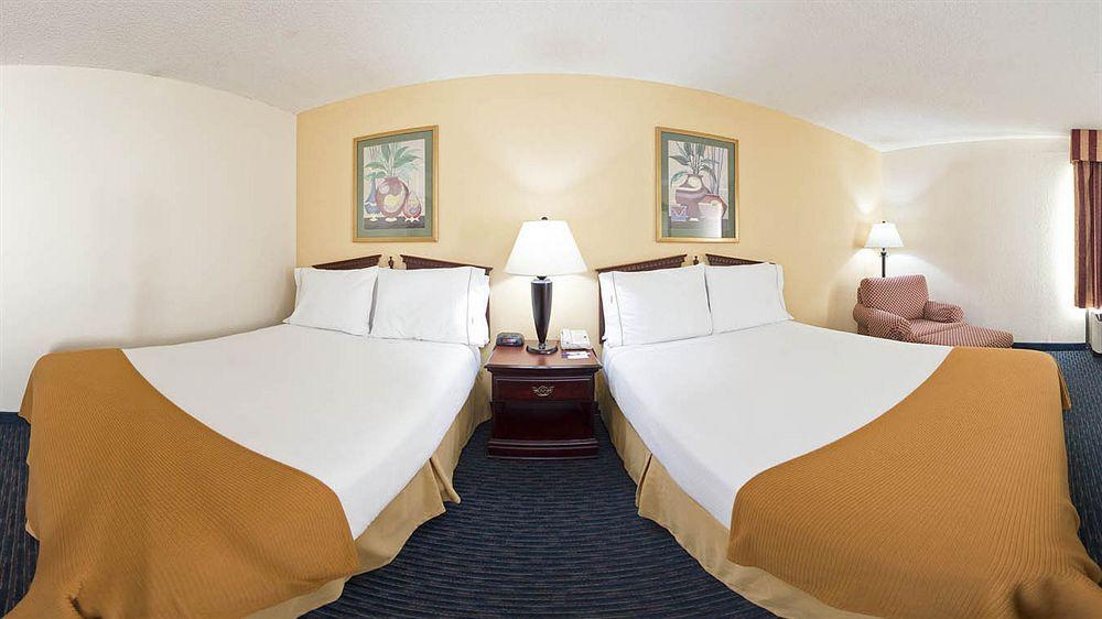 La Quinta By Wyndham Jonesboro Hotel Eksteriør billede